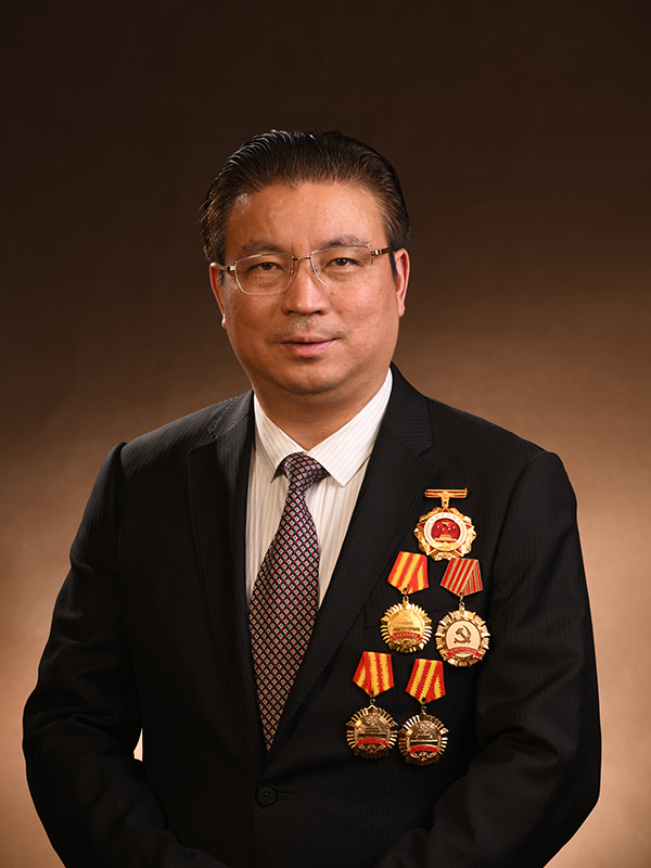 梁泽泉